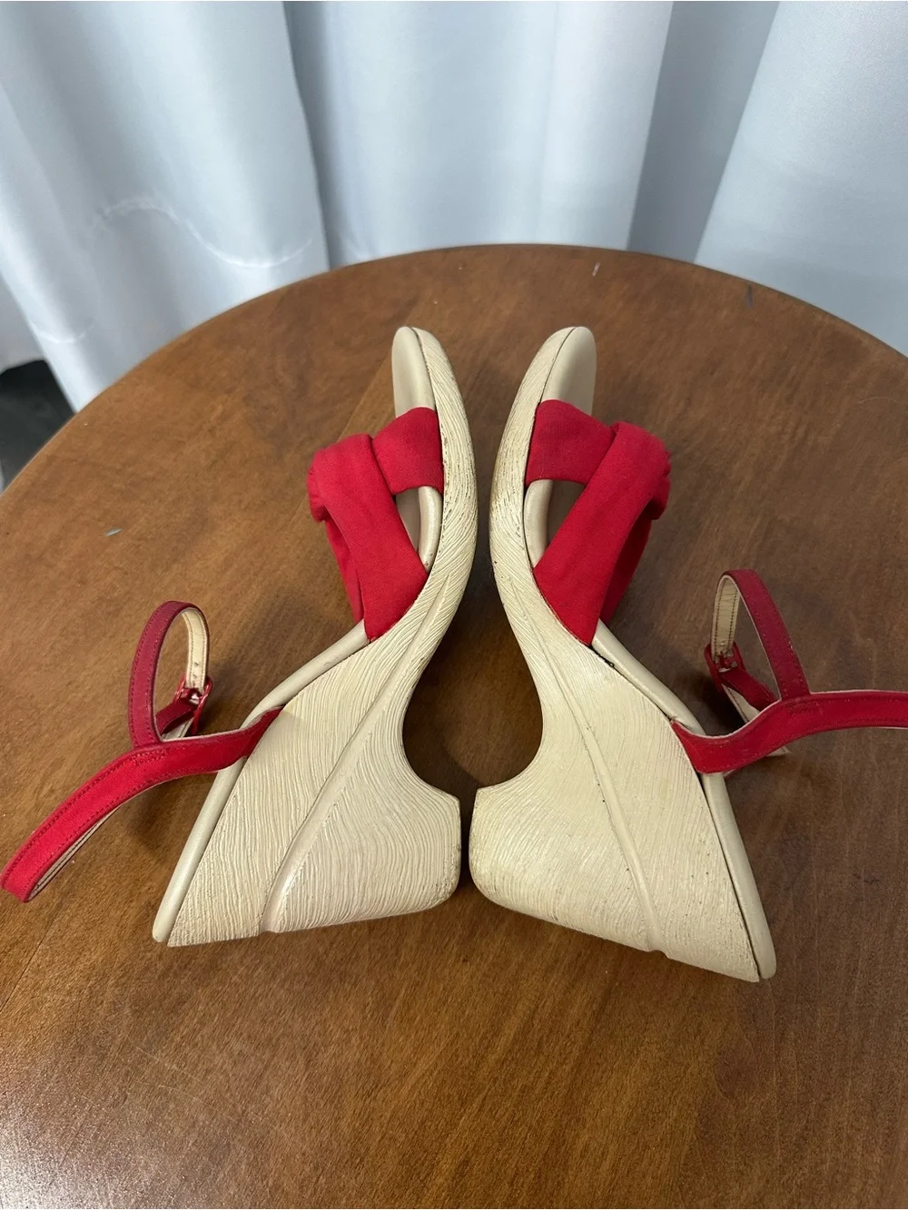 Vintage Connie YoYo Red Knotted Ankle-Strap Wedges size 8.5 retro